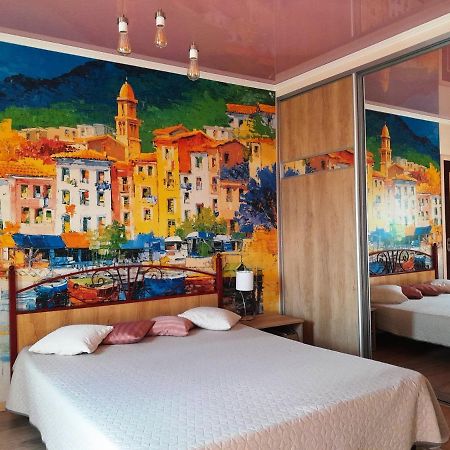 نهر فونتانكا Apartment The Sunrise House المظهر الخارجي الصورة